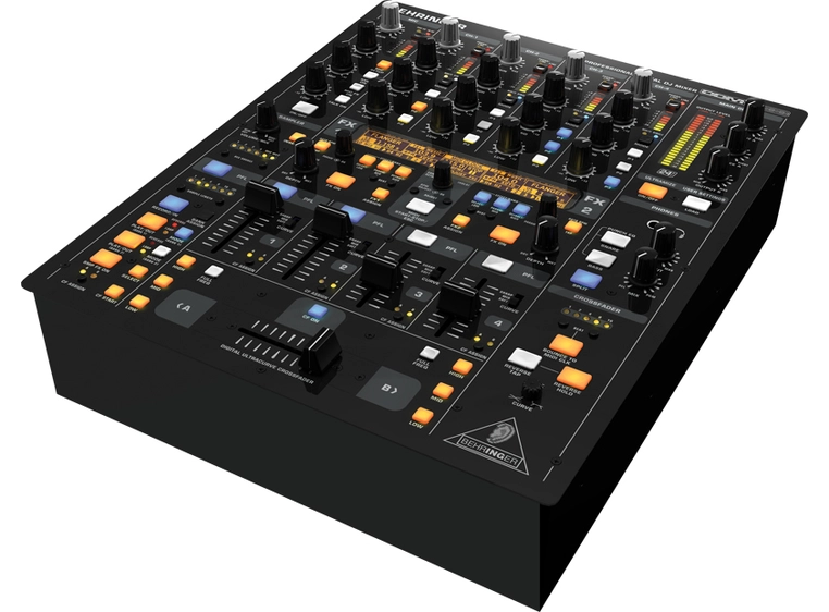 Behringer DDM4000 Digital profesjonell mikser 